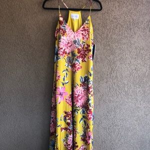 Nicole Miller NWT Size 4 maxi dress floral yellow